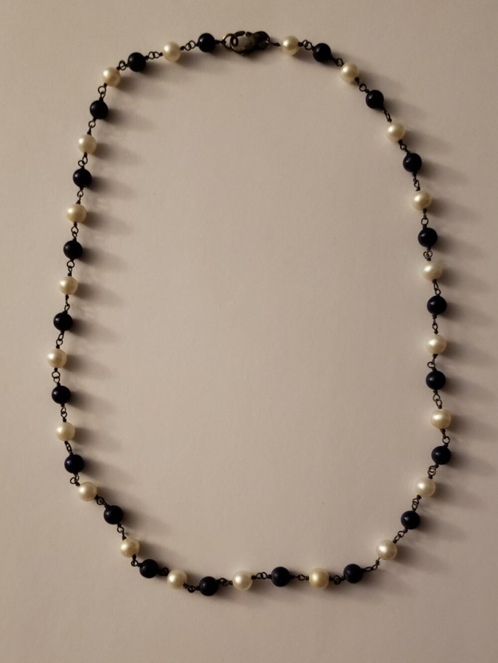 Alternating Bead Beaded Necklace Faux Pearl 18"